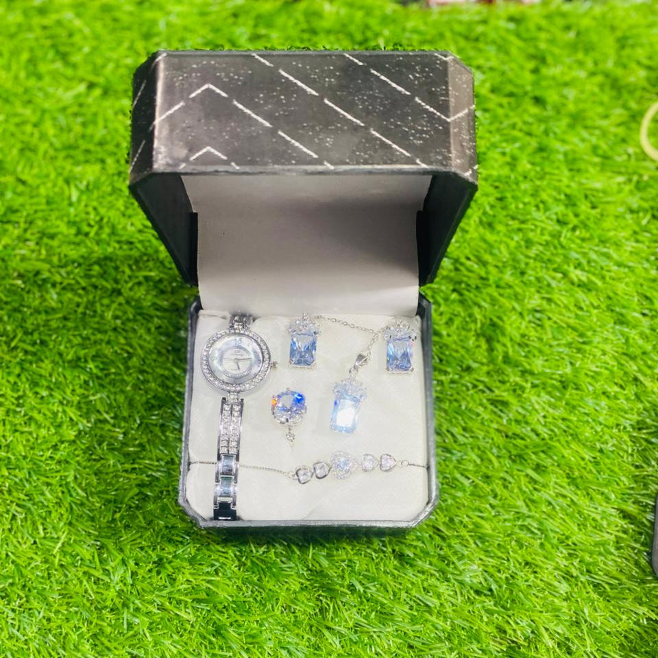 Elegant Ladies Watch & Jewellery Collection